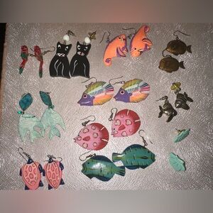 Vintage VTG wood metal and resin Fish & Animal Earring Lot 11 pieces GUC